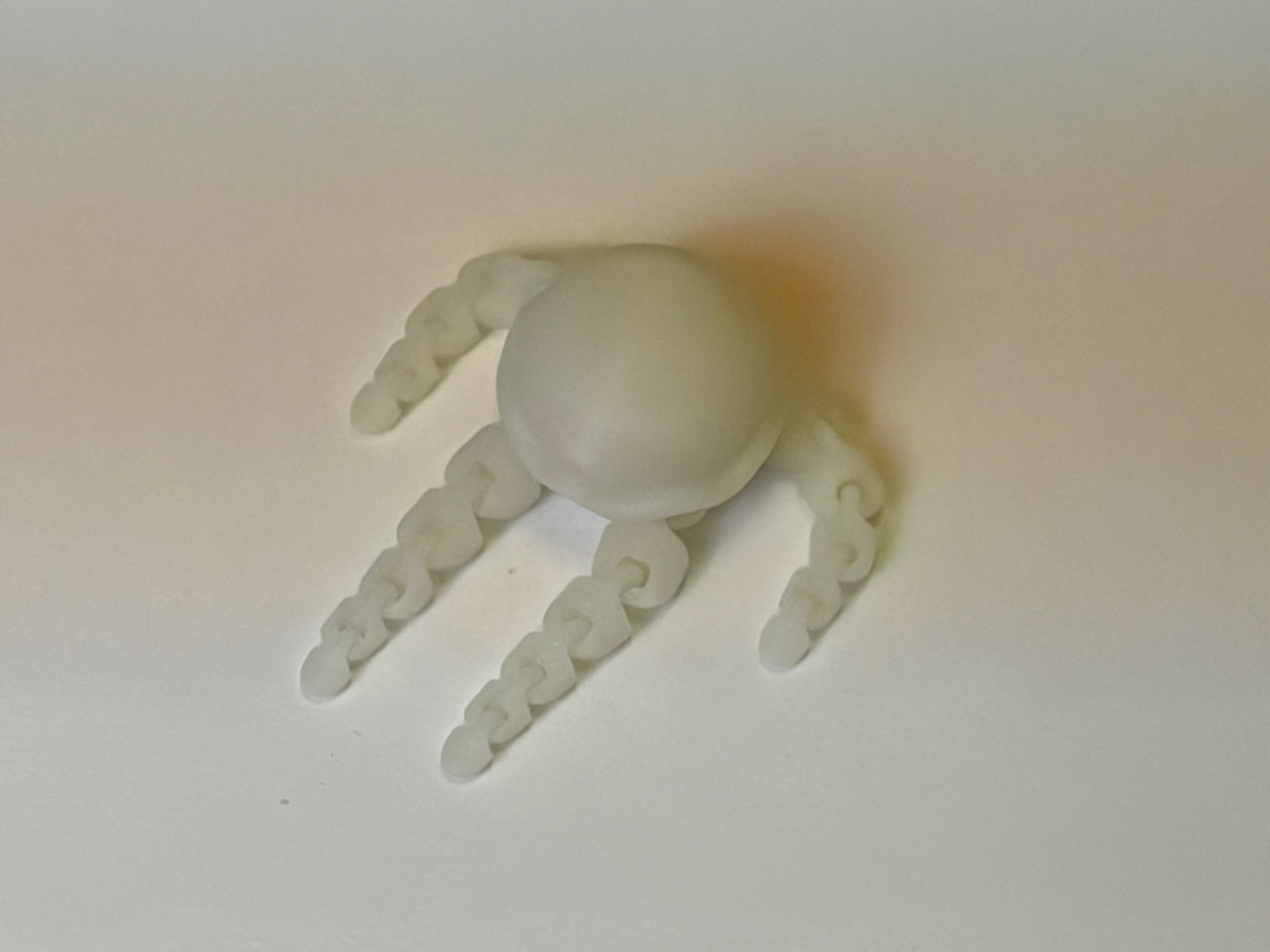 "Hatcessories" Magnetic Jelly Fish