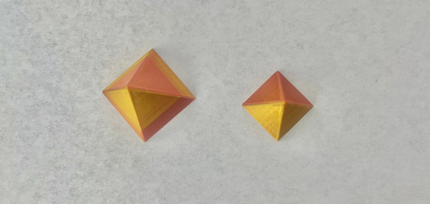 "Hatcessories" Magnetic Dual Pyramids
