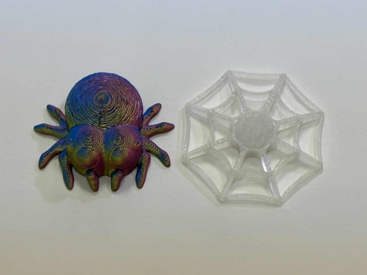 "Hatcessories" Magnetic Spider/Web