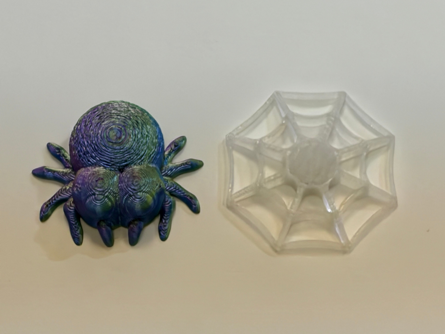 "Hatcessories" Magnetic Spider/Web