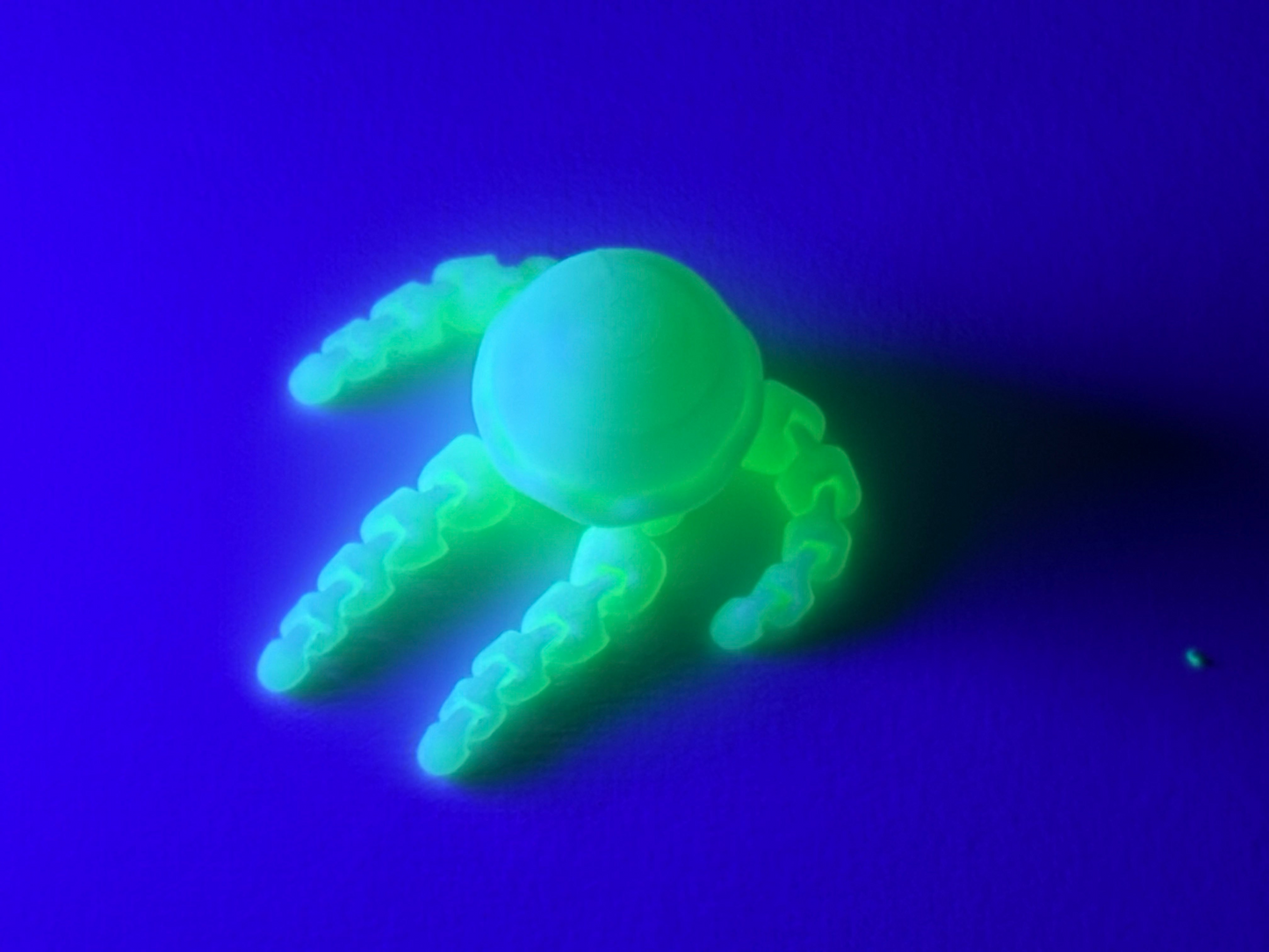 "Hatcessories"  Magnetic Jelly Fish