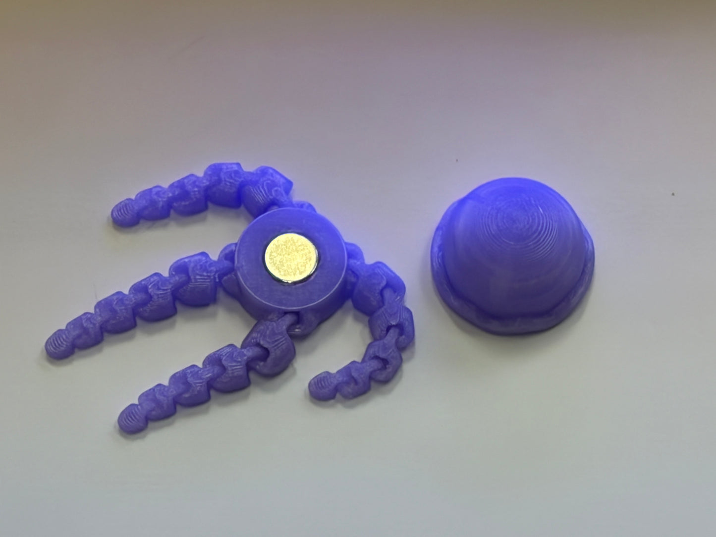 "Hatcessories"  Magnetic Jelly Fish