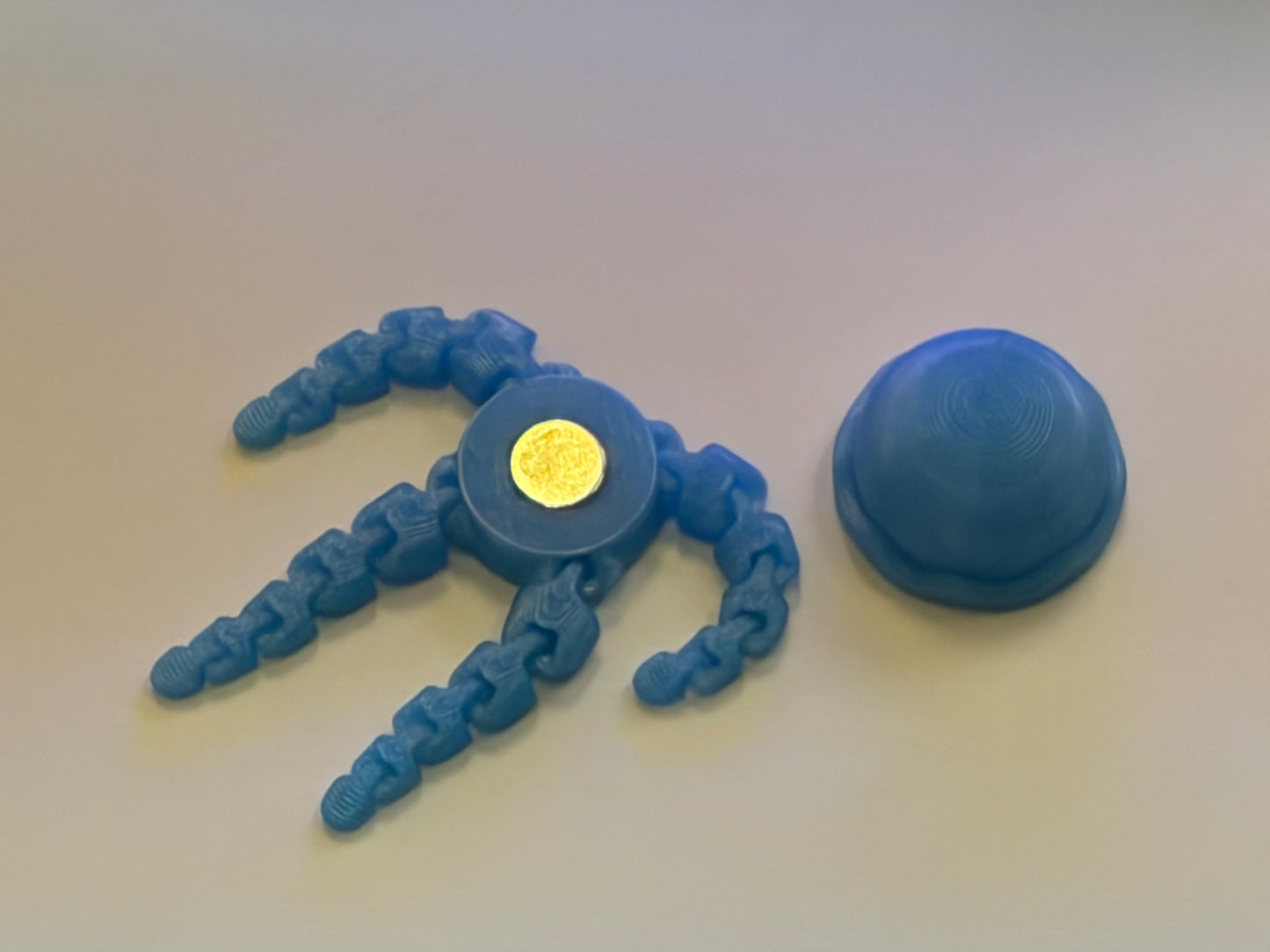 "Hatcessories"  Magnetic Jelly Fish