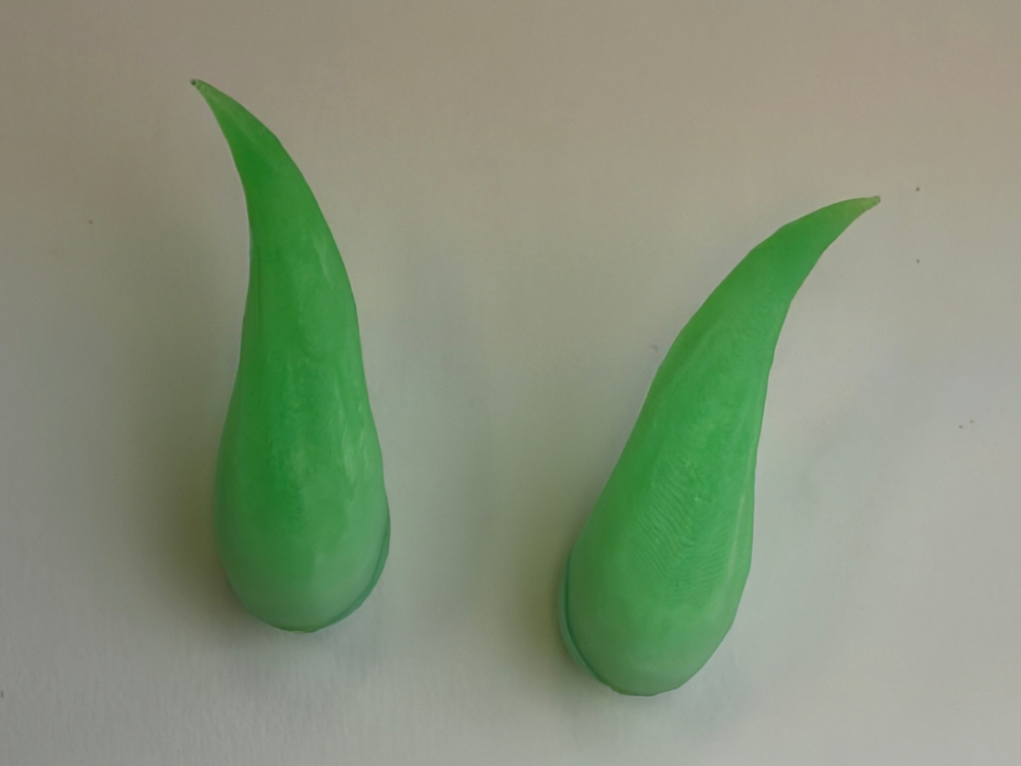 :Hatcessories" Dual Hat Horns