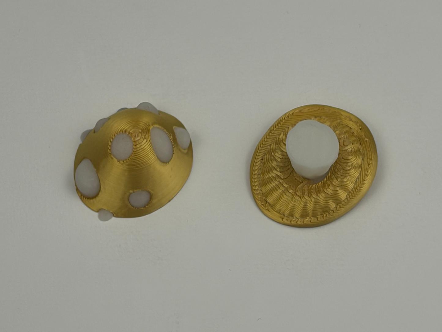 "Hatcessories" Mushroom w/glow Spots and Stem