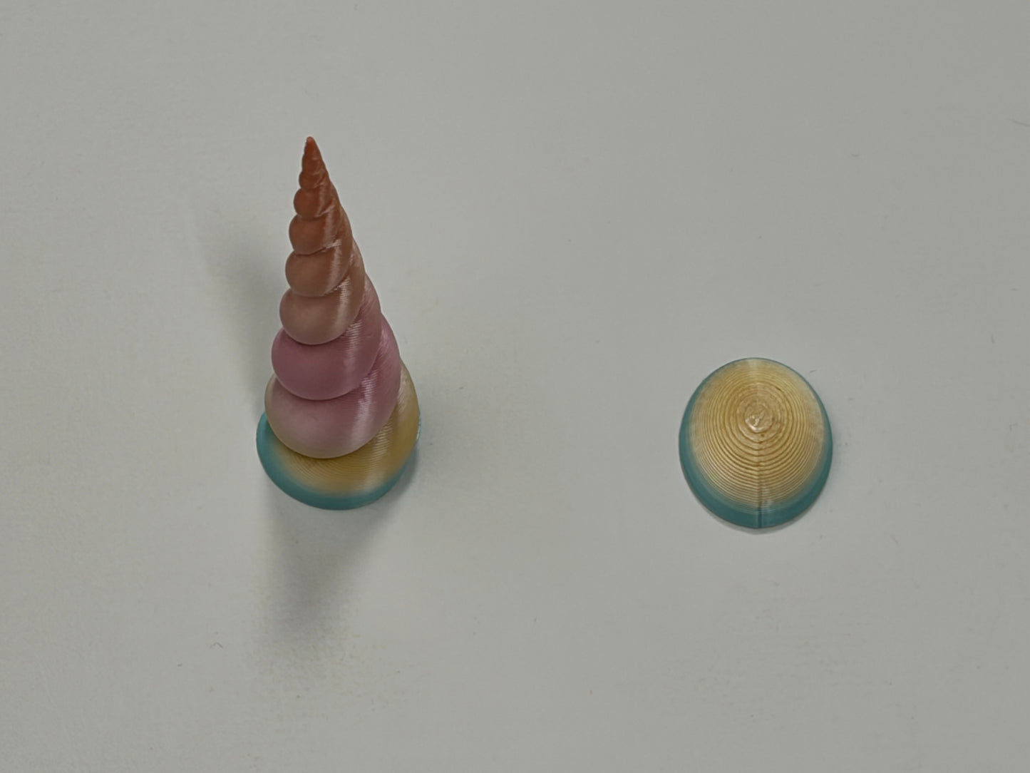 "Hatcessories" Magnetic Unicorn Horn