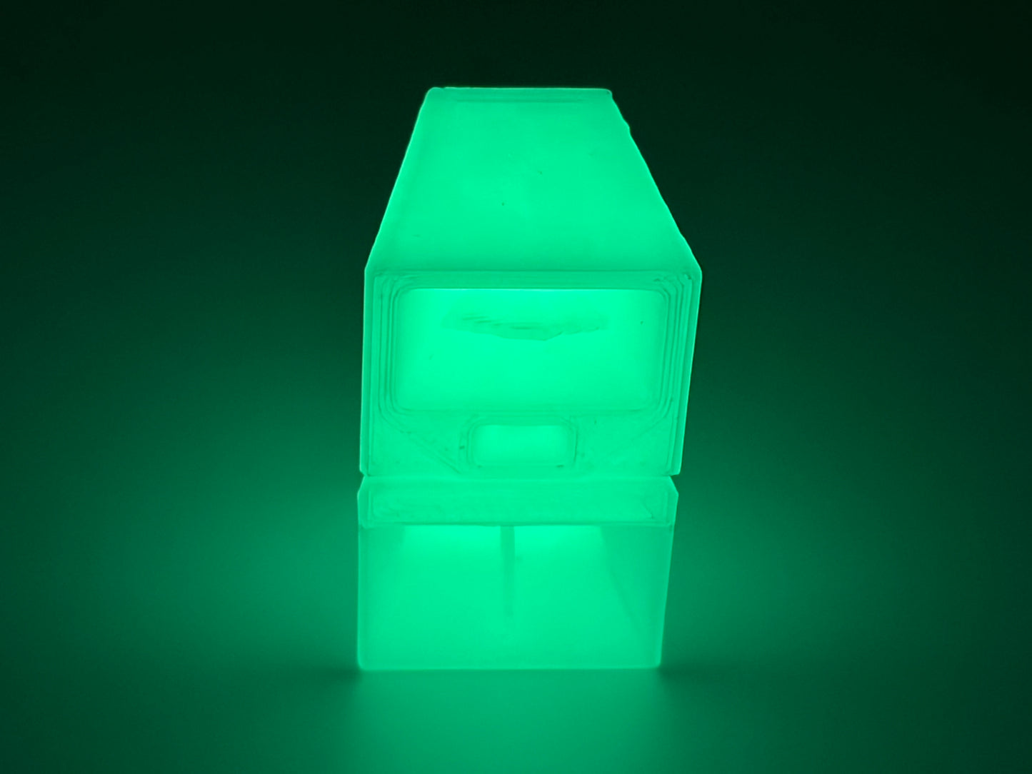 "Hatcessories" Magnetic F1 Speaker