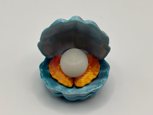 "Hatcessories" Clam w/glow Pearl