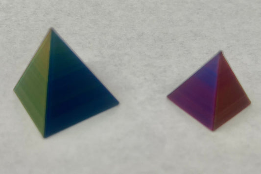 "Hatcessories" Magnetic Dual Pyramids