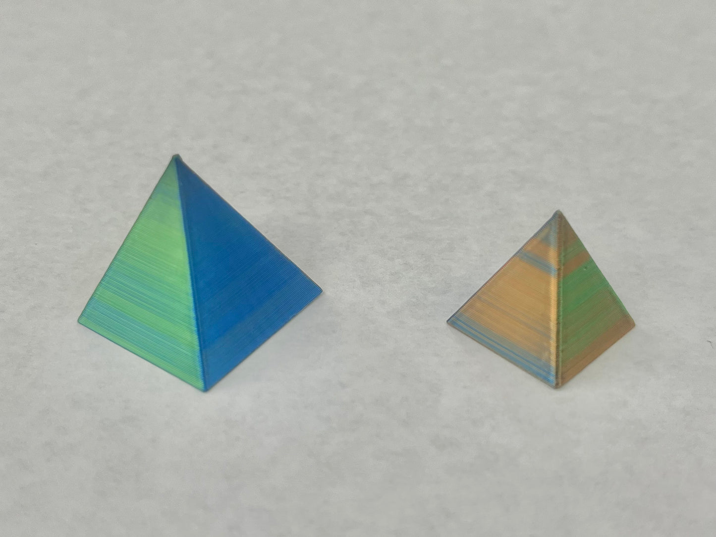 "Hatcessories" Magnetic Dual Pyramids