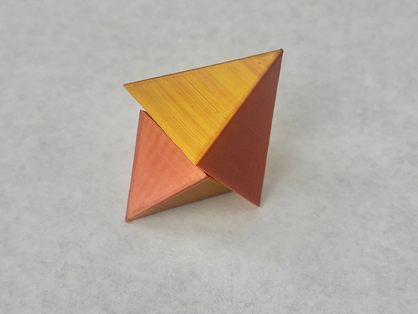 "Hatcessories" Magnetic Dual Pyramids